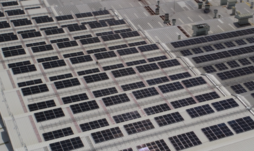 Solar Rooftop UD Trucks